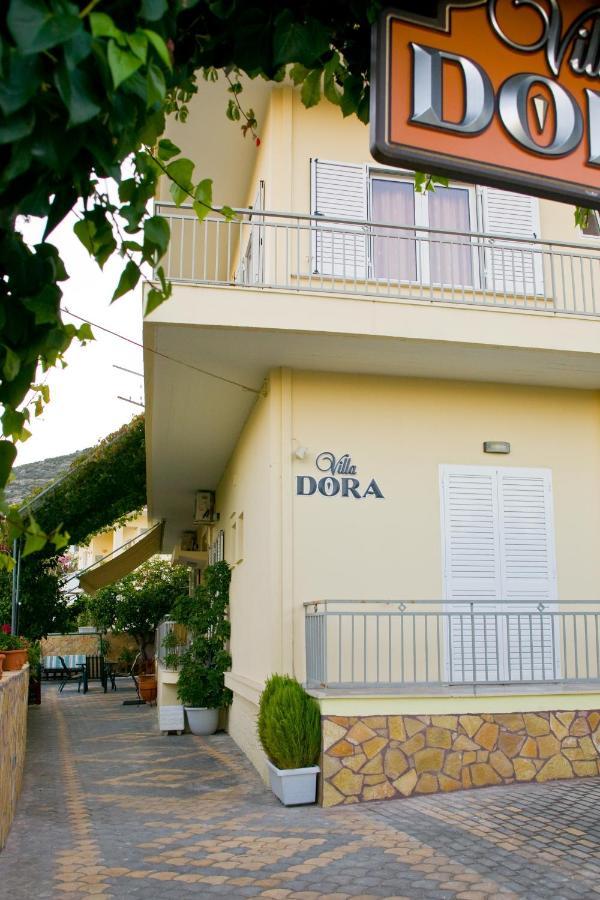 Villa Dora Толон Экстерьер фото